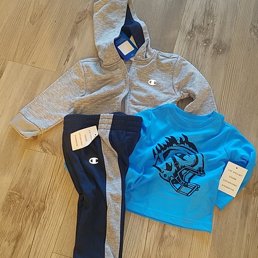 Baby boys brand new 3 piece Champion sweatsuit